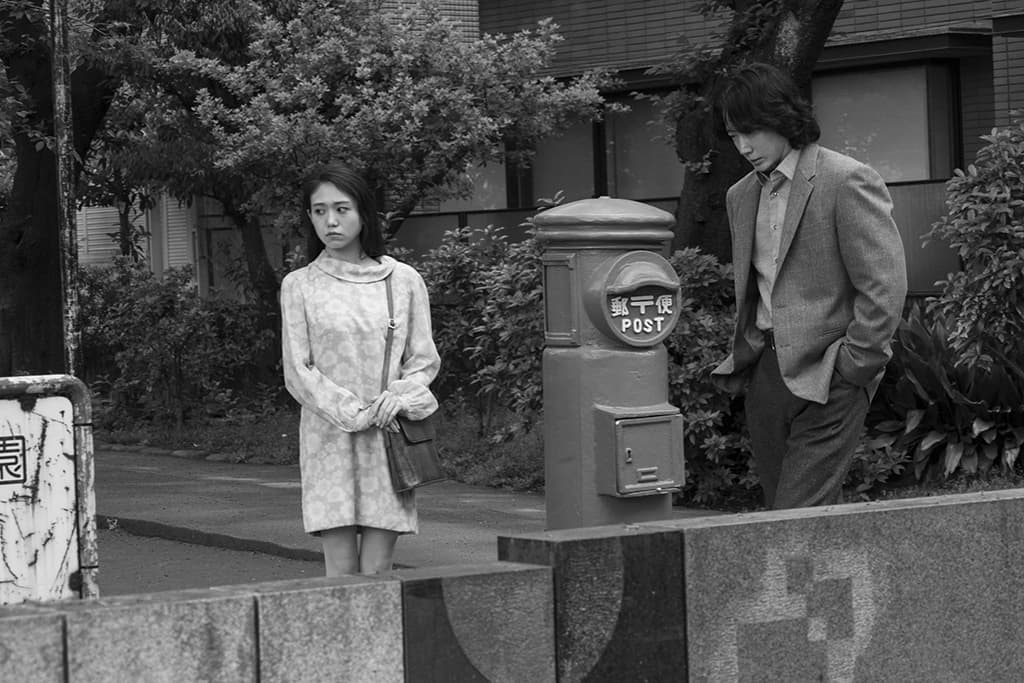 映画『星と月は天の穴』