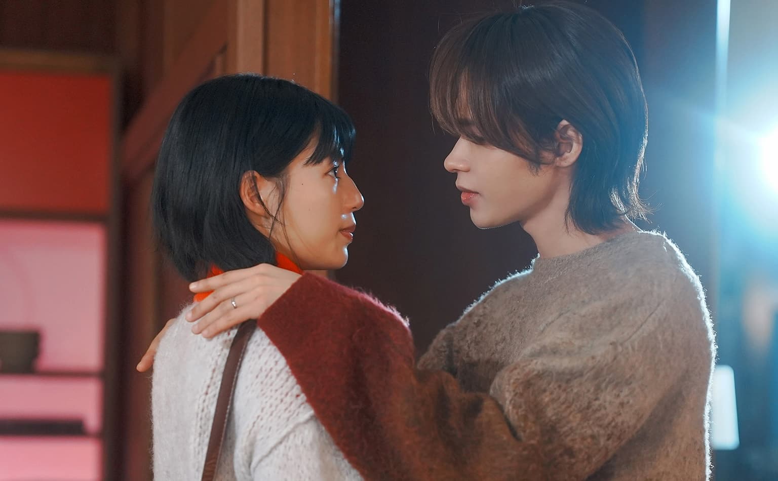 【漫画家・ひうらさとる】<span>ドラマNEXT『聖ラブサバイバーズ』</span><span>ハッピーエンドの〝その先〟へ</span><span>〈愛〉と〈性〉と〈現実〉を生き抜く、</span><span>オトナのサバイブラブストーリー</span>