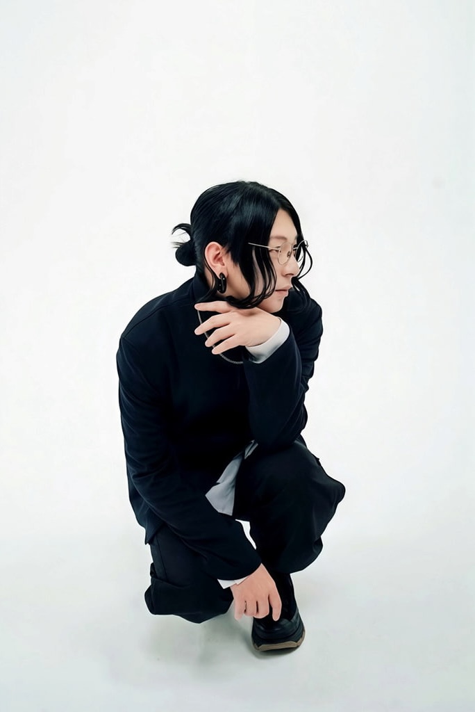 作詞・作曲家 クリエイティブディレクター　吸血亭賛美（ザビ）